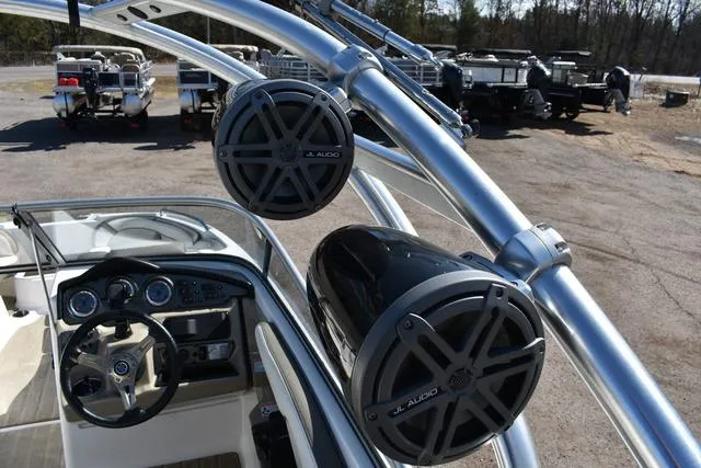 Slide: The Image of Yamaha 242 Limited S 2013 - 50