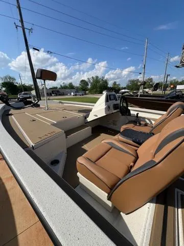 Slide: The Image of Xpress H18 2025 - 6