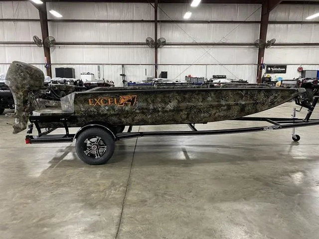 Slide: The Image of Excel Viper F4 1751 2025 - 9