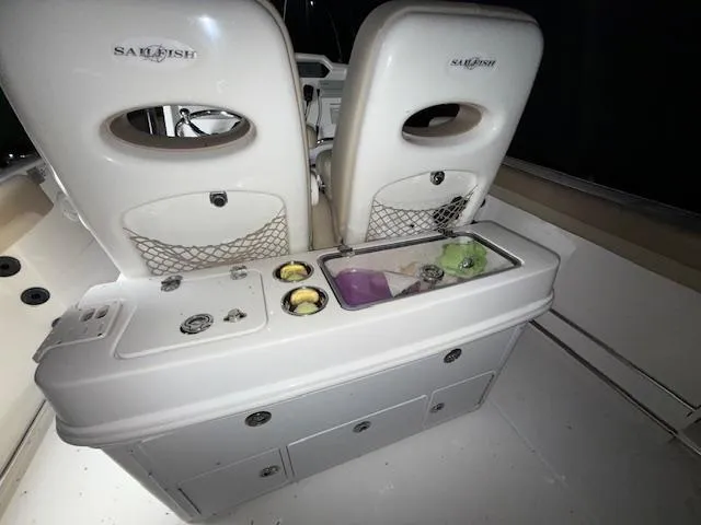 Slide: The Image of Sailfish 270 CC 2018 - 15