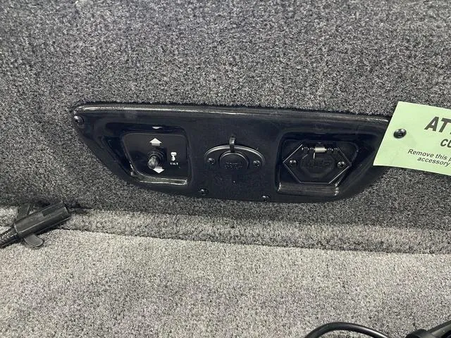 Slide: The Image of Tracker Pro Guide V-175 WT 2025 - 19