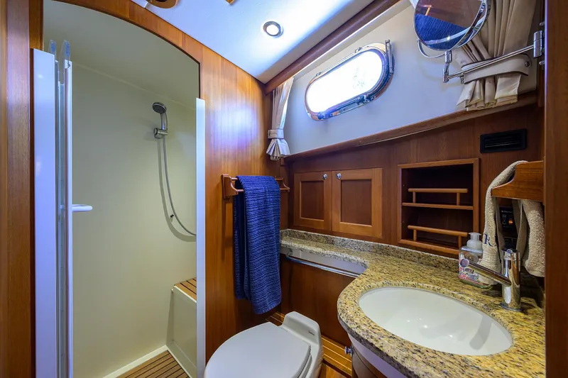 Slide: The Image of Grand Banks 46 Eastbay SX 2014 - 57