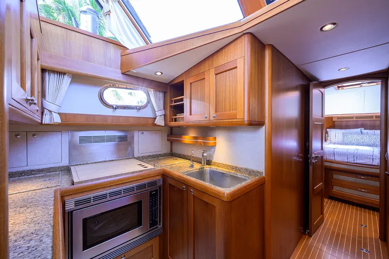 Slide: The Image of Grand Banks 46 Eastbay SX 2014 - 59