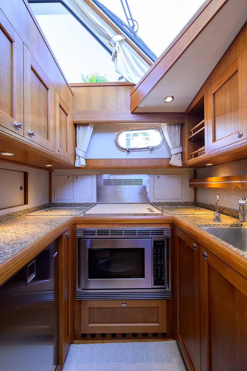 Slide: The Image of Grand Banks 46 Eastbay SX 2014 - 61