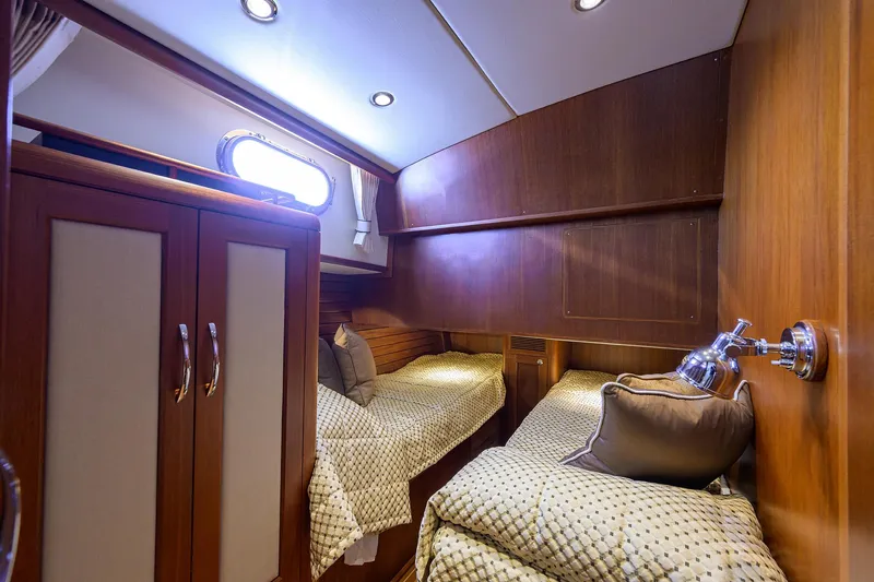 Slide: The Image of Grand Banks 46 Eastbay SX 2014 - 63