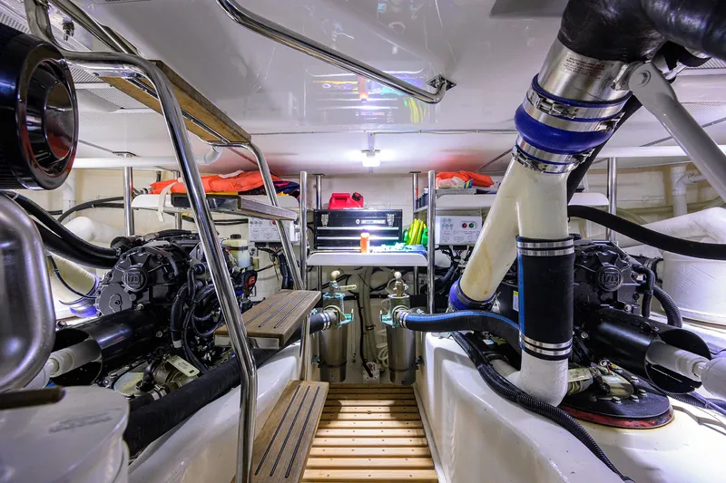 Slide: The Image of Grand Banks 46 Eastbay SX 2014 - 72