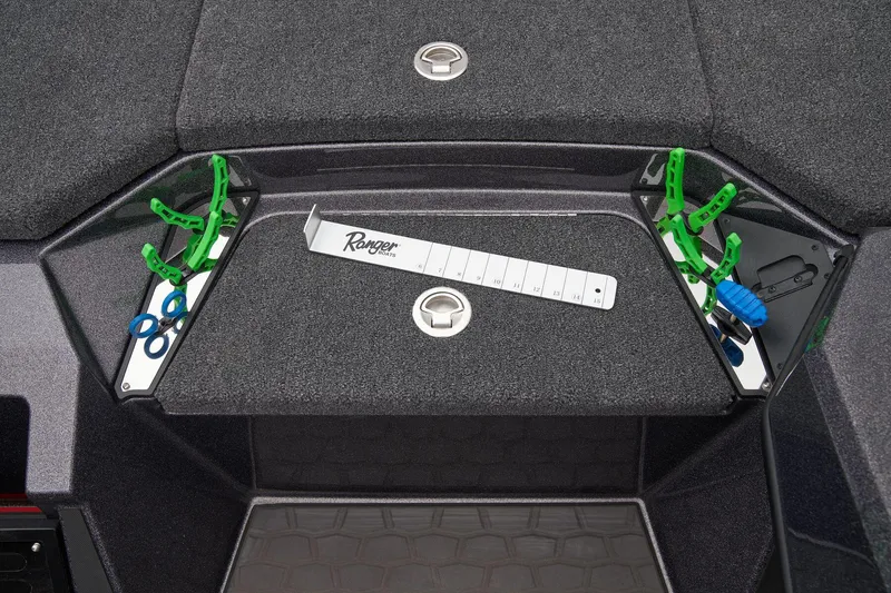 Slide: The Image of Ranger Z519R 2025 - 32