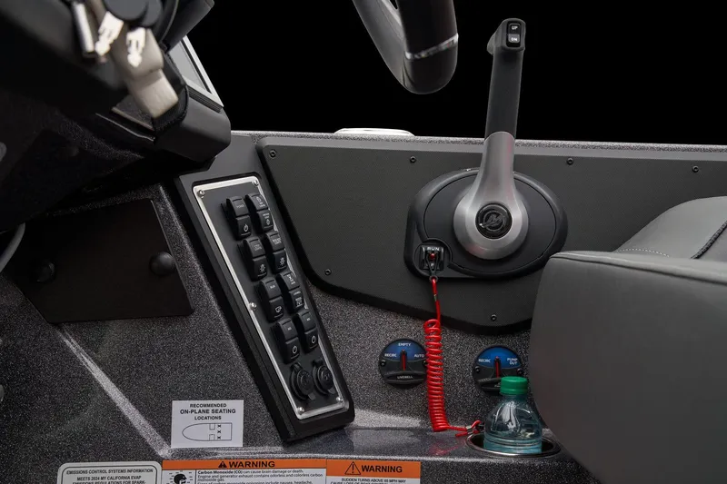 Slide: The Image of Ranger Z519R 2025 - 41