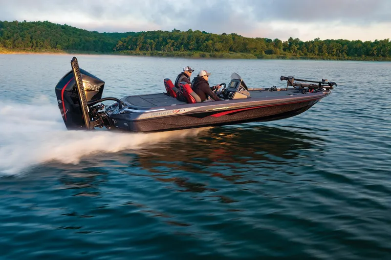 Slide: The Image of Ranger Z519R 2025 - 72