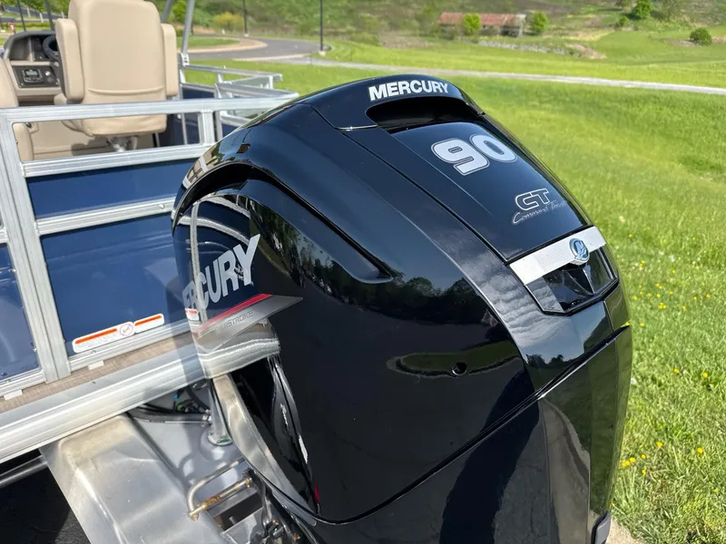 Slide: The Image of 2025 Sun Tracker Fishin' Barge 20 DLX with Mercury 90 outboard engine. - 6