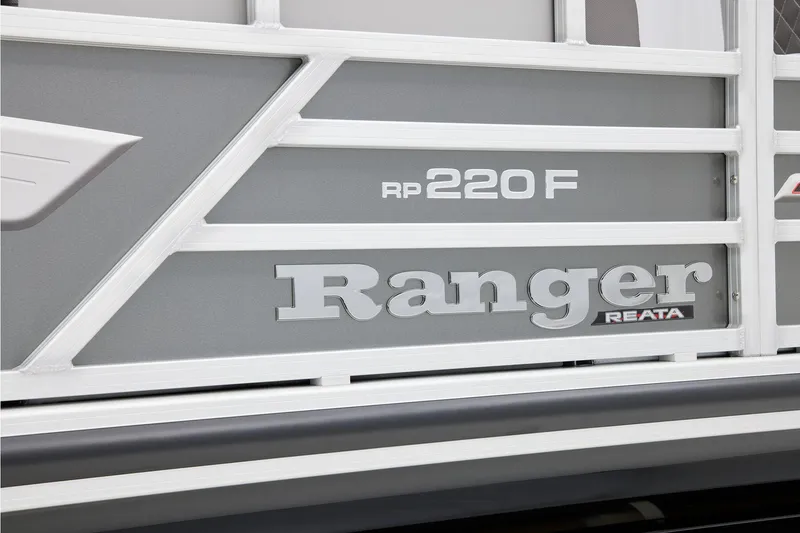 Slide: The Image of Ranger Reata 220F - 35
