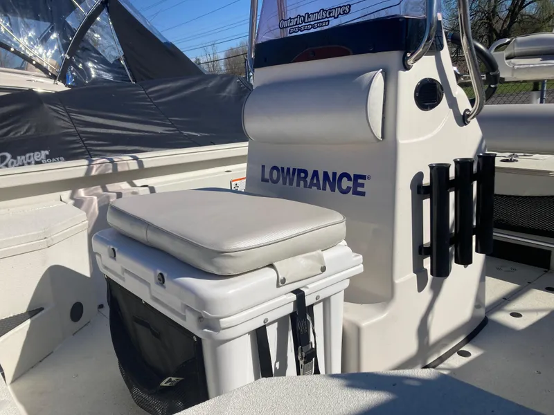Slide: The Image of 2023 Ranger RB200 boat interior with Lowrance equipment and seating. - 3