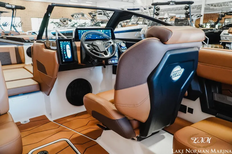 Slide: The Image of Malibu Wakesetter 22 MXZ 2025 - 14