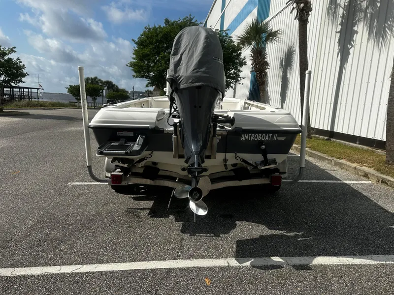 Slide: The Image of Triton 220LTS 2018 - 2