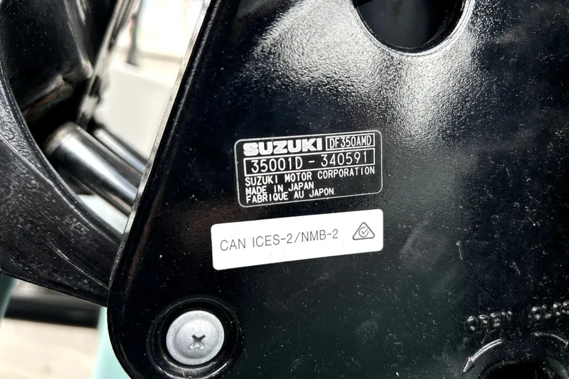 Slide: The Image of Close-up of Suzuki DF350AMD engine label on Shallow Master 270 SMC, 2024 model. - 55