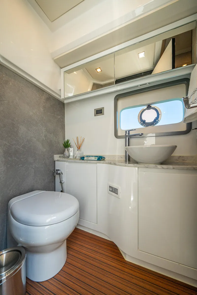 Slide: The Image of Schaefer 510 GT 2022 - 118