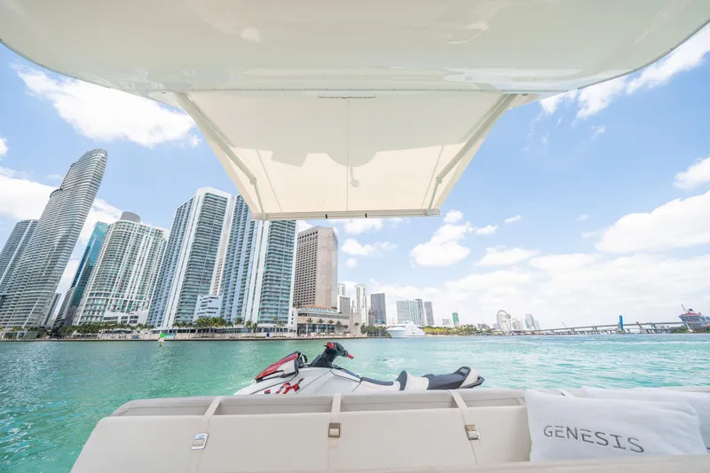 Slide: The Image of Schaefer 510 GT 2022 - 131