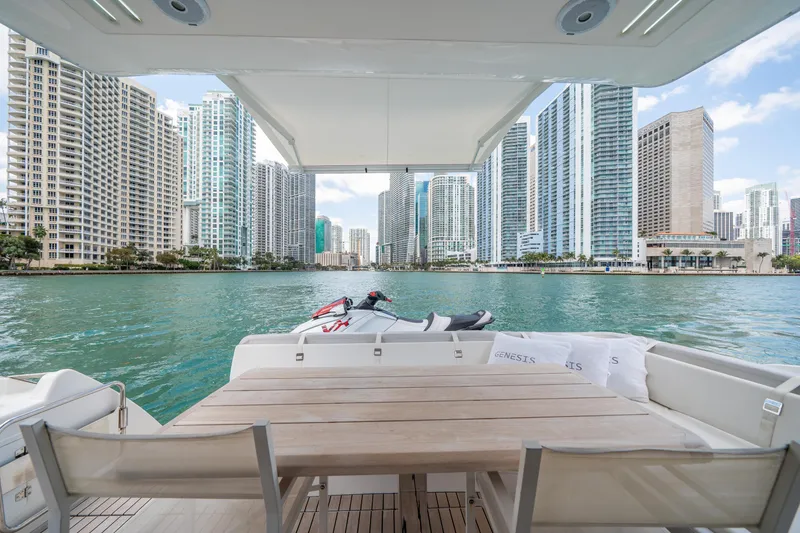 Slide: The Image of Schaefer 510 GT 2022 - 133