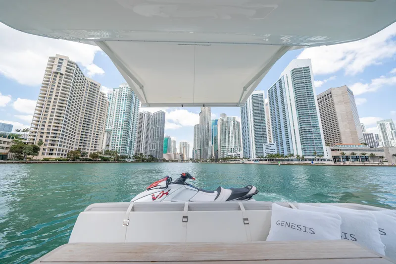 Slide: The Image of Schaefer 510 GT 2022 - 134