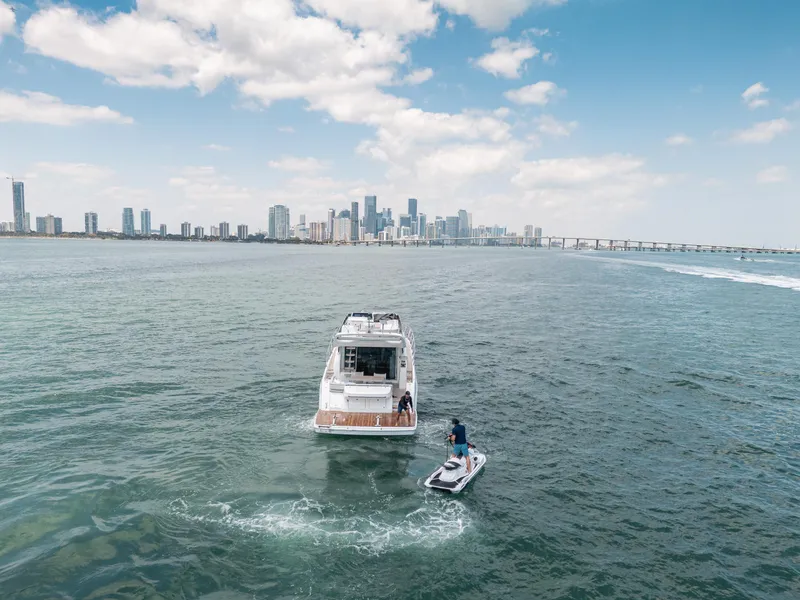 Slide: The Image of Schaefer 510 GT 2022 - 30