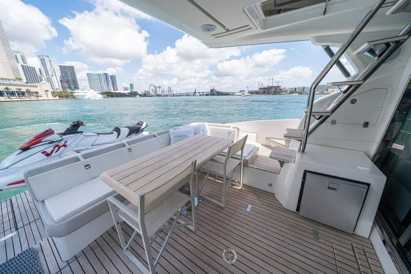 Slide: The Image of Schaefer 510 GT 2022 - 45