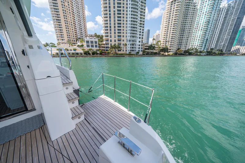 Slide: The Image of Schaefer 510 GT 2022 - 50