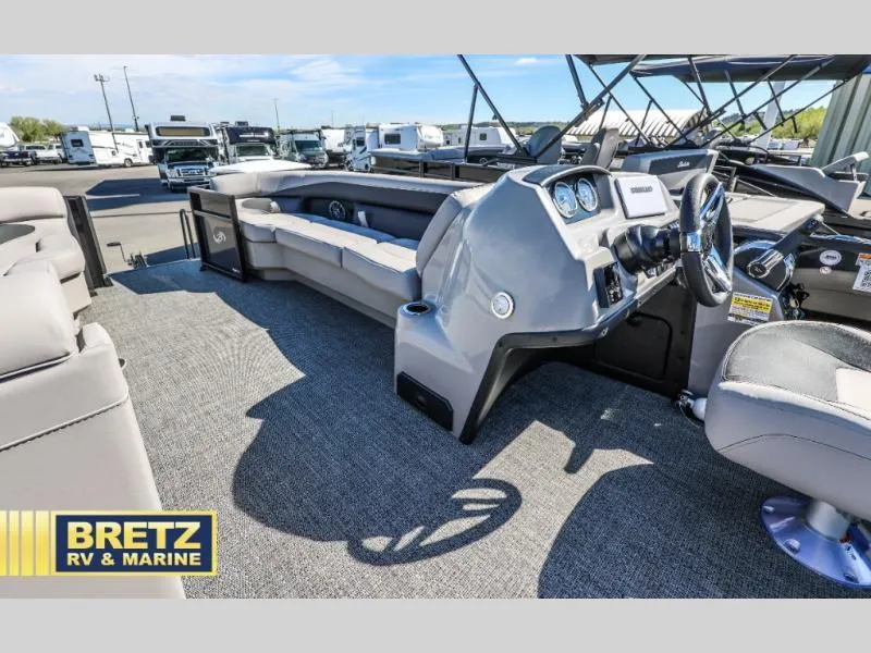 Slide: The Image of Aria A24UC 2025 - 12