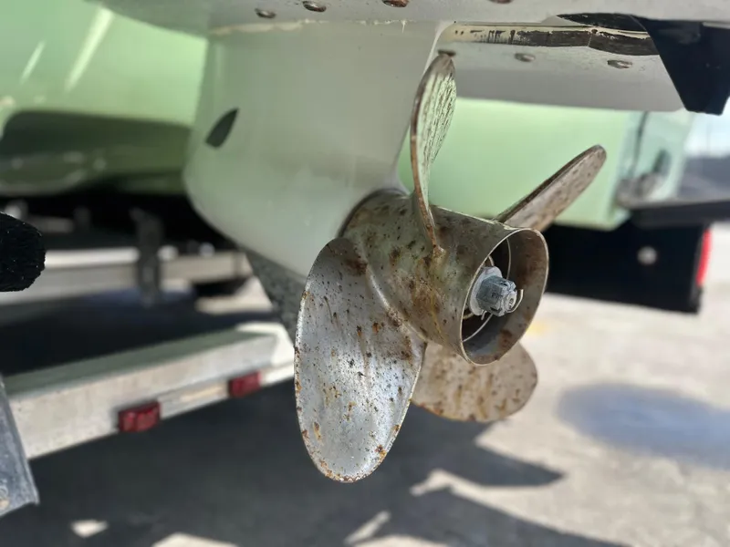 Slide: The Image of Propeller of 2023 Shallow Master 240 SMS boat, close-up view. - 6
