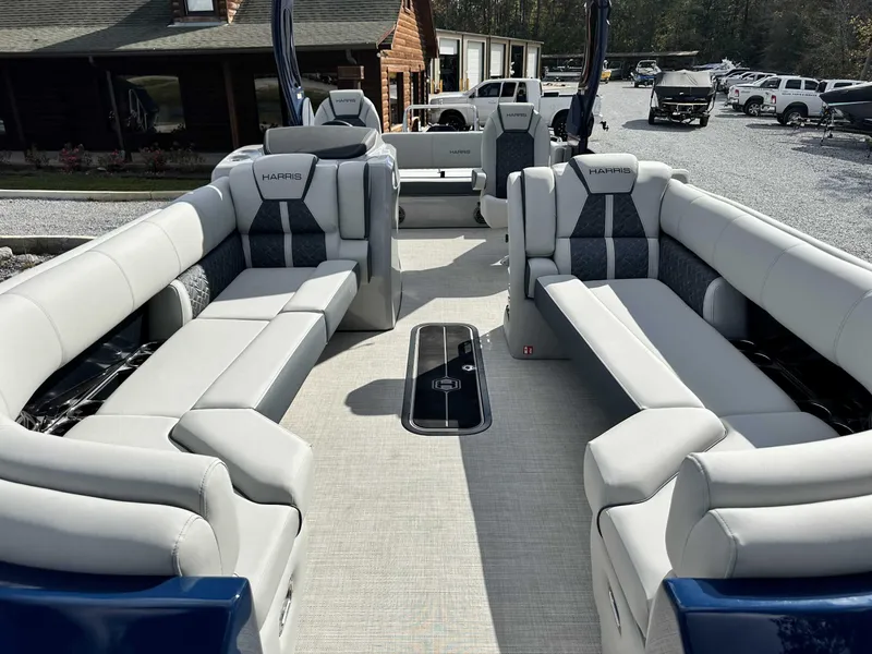 Slide: The Image of Harris GRAND MARINER 250 SLDH 2025 - 13