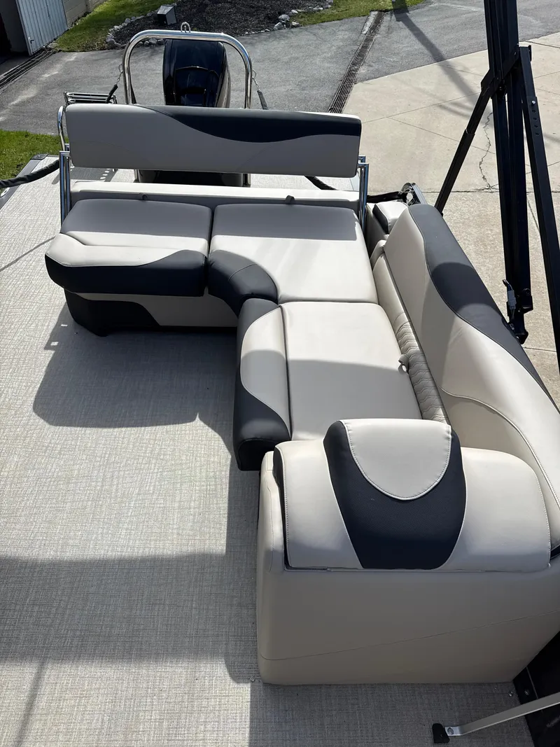 Slide: The Image of 2025 Tahoe Pontoon LTZ Cruise Rear Bench with stylish seating and modern design. - 13