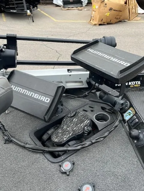 Slide: The Image of 2018 Ranger RT 198P boat with Humminbird electronics and Minn Kota trolling motor. - 4
