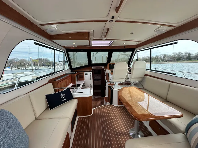 Slide: The Image of Helm Deck - 4