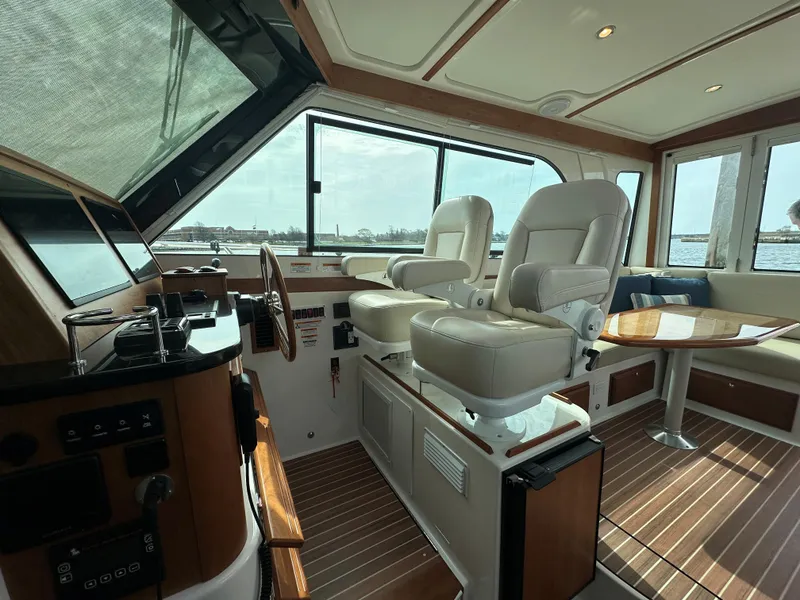 Slide: The Image of Helm Seating - 8