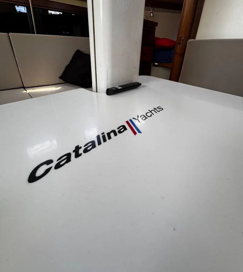 Slide: The Image of 1990 Catalina 34 MK 1.5 - 48