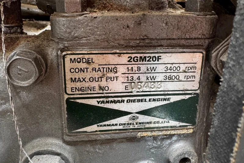 Slide: The Image of 1990 Catalina 34 MK 1.5 - 97