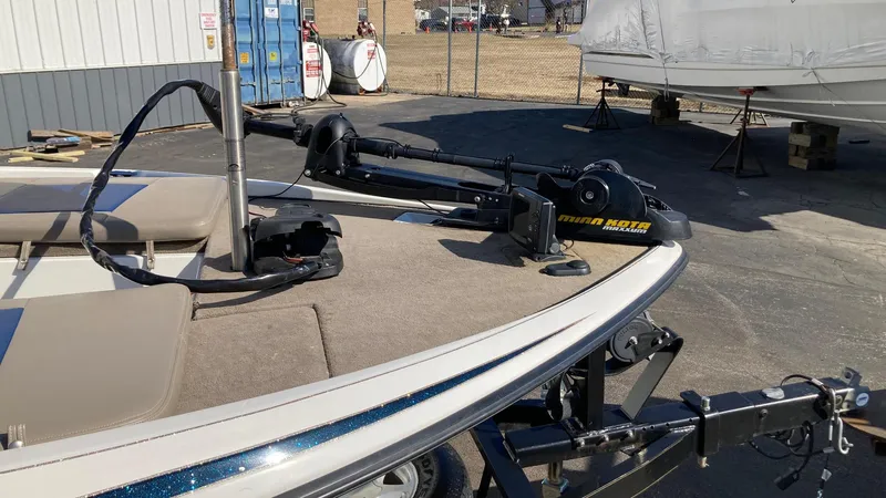 Slide: The Image of 2004 Ranger 180 Reata boat with trolling motor on trailer. - 7