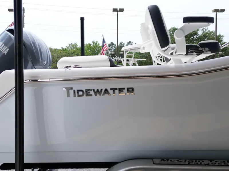 Slide: The Image of Tidewater 210 LXF 2025 - 9