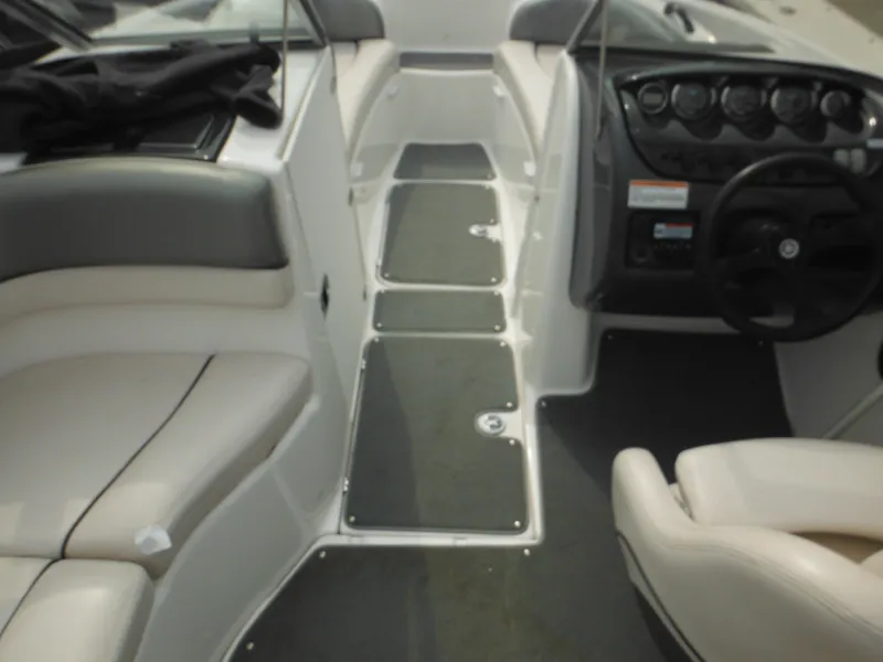 Slide: The Image of Yamaha SX210 2008 - 58