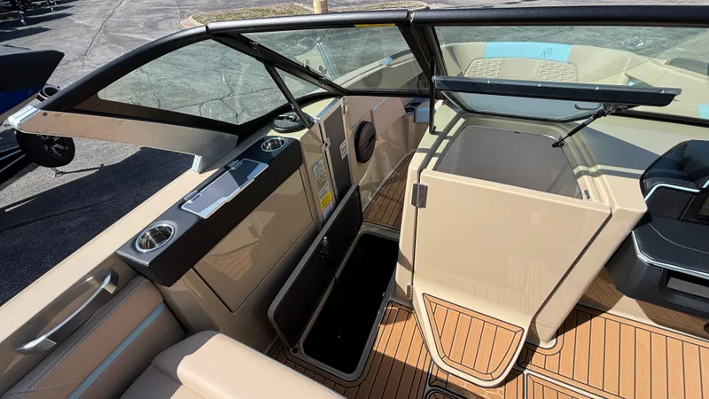 Slide: The Image of 2025 MasterCraft X26 boat interior with sleek design and modern features. - 41