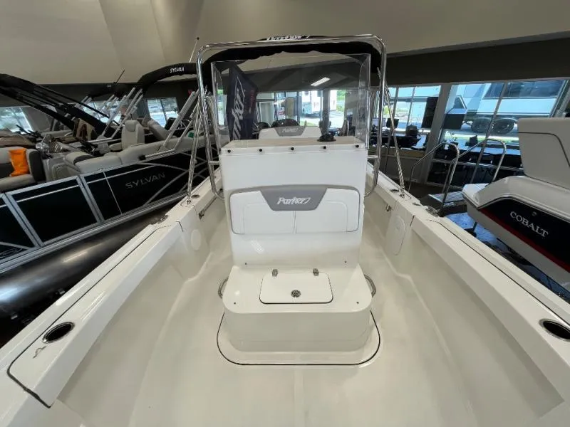 Slide: The Image of Parker Marine 18SE Center Console 2025 - 6