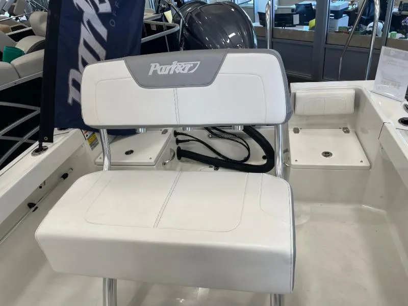 Slide: The Image of Parker Marine 18SE Center Console 2025 - 9