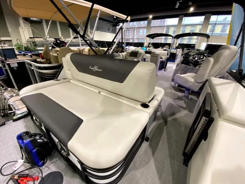 Slide: The Image of 2024 Geneva Cruise SB 22 boat interior with luxurious seating and modern design. - 9