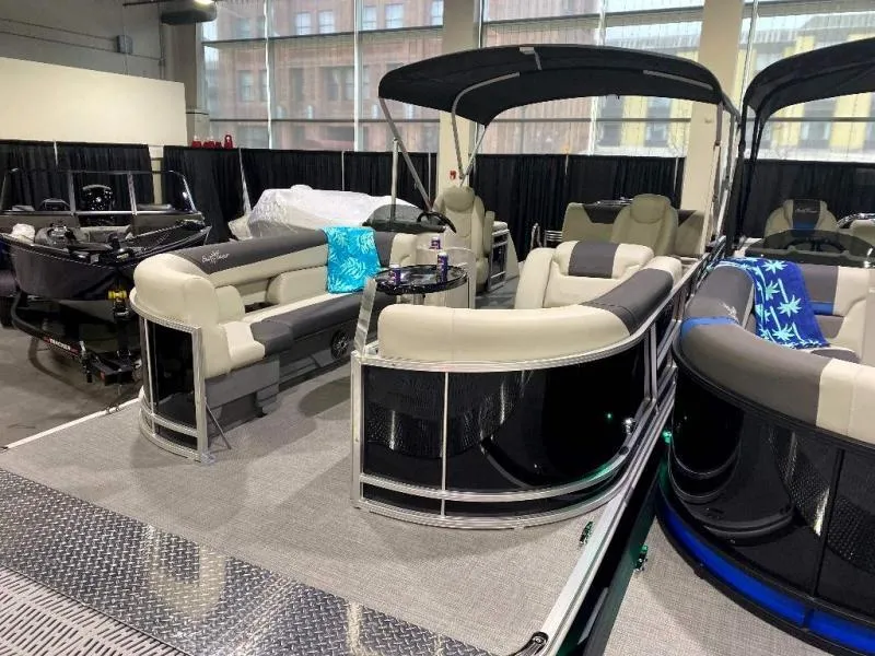 Slide: The Image of Geneva Cruise SB 24 DH 2024 - 3