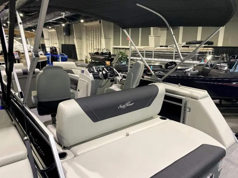 Slide: The Image of Geneva Cruise SB 24 DH 2024 - 4