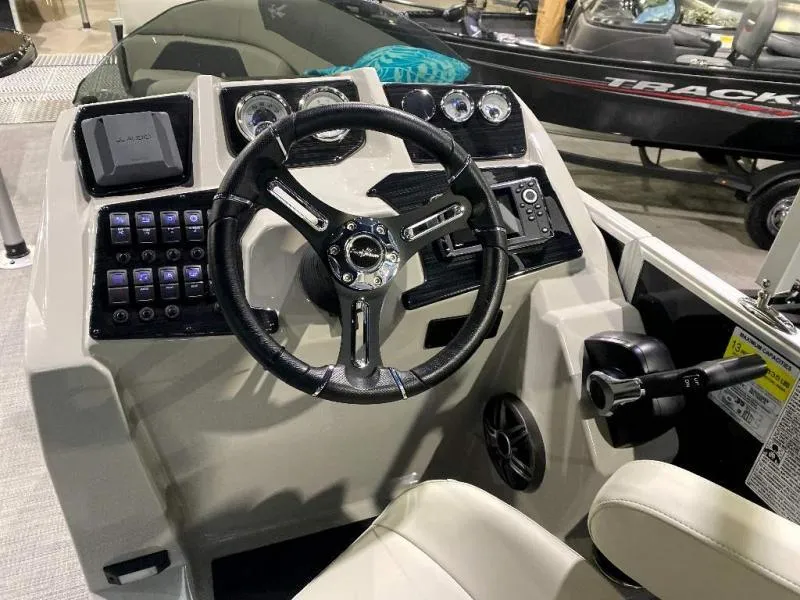 Slide: The Image of Geneva Cruise SB 24 DH 2024 - 6