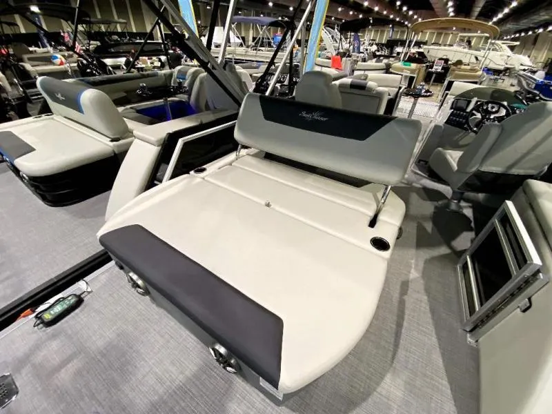 Slide: The Image of Geneva Cruise SB 24 DH 2024 - 9