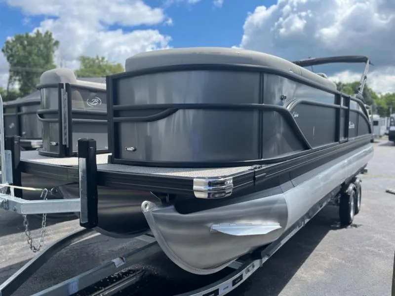 Slide: The Image of Cabrio C24UC 2024 - 4