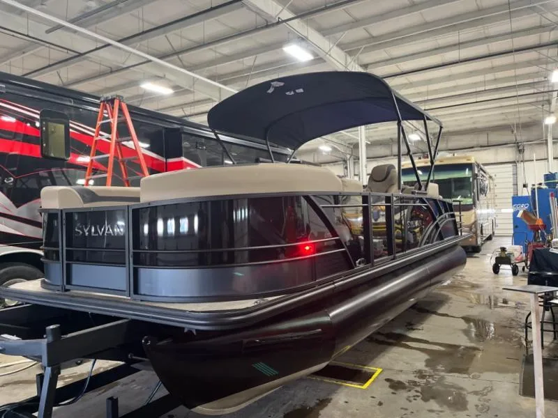 Slide: The Image of Pontoon boat in a warehouse, featuring L3 DLZ DH Bar model, 2025. - 4