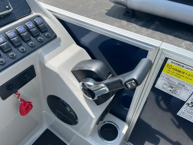 Slide: The Image of Mirage 8520 CLZ DH 2025 - 11