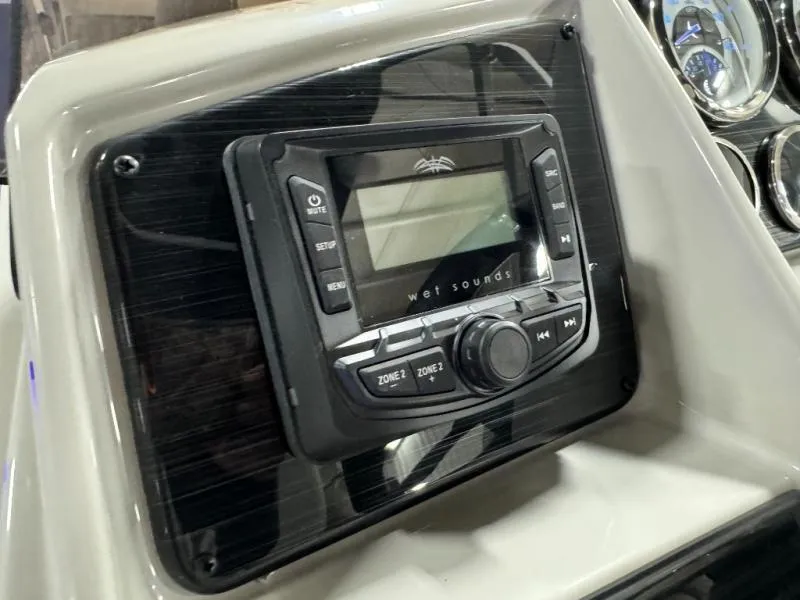 Slide: The Image of Control panel of 2025 Mirage Cruise 8520 CRS with Wet Sounds audio system. - 18